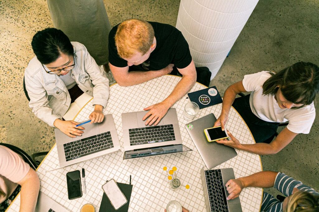 Beginner English Online - partnerships